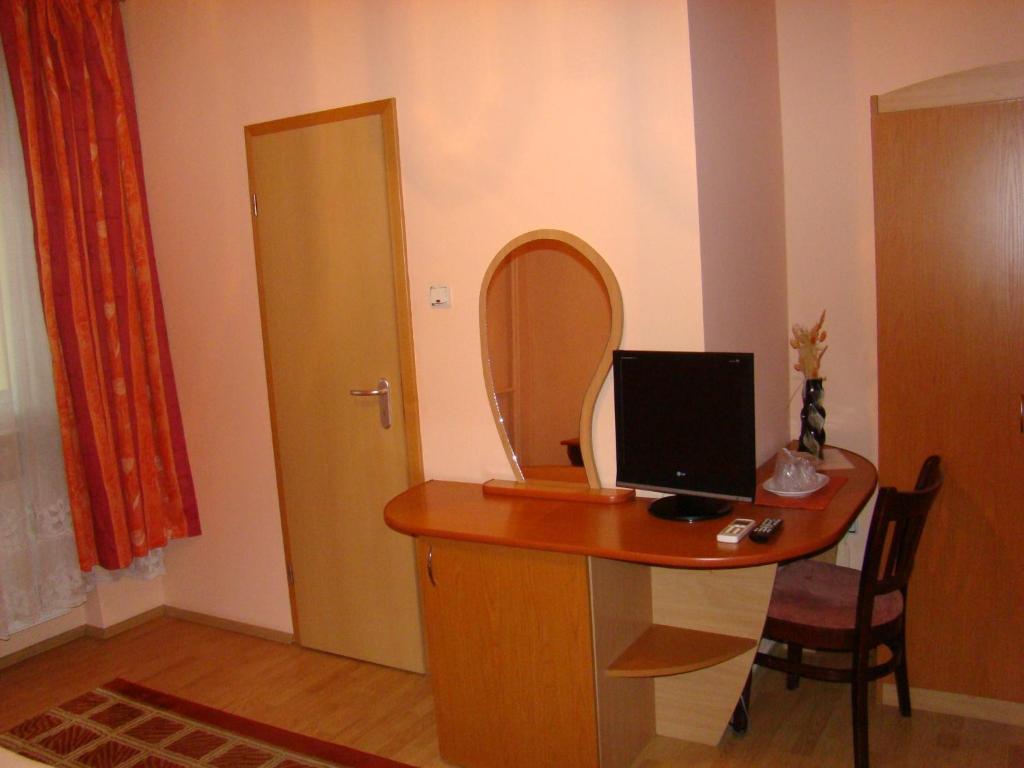 Pensiunea Vlad Timisoara Exterior photo