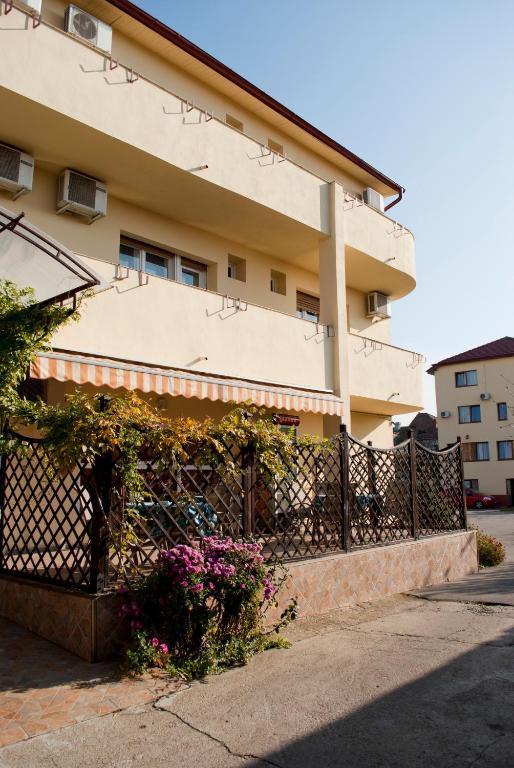 Pensiunea Vlad Timisoara Exterior photo